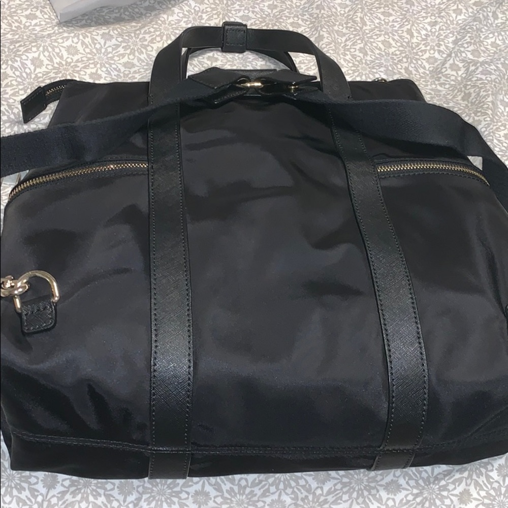 🖤Henri bendel jetsetter backpack black🖤 - Picture 6 of 8